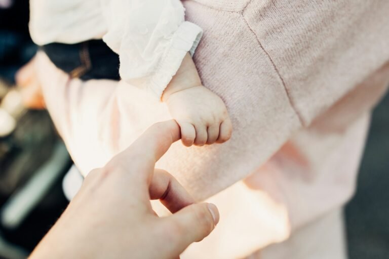 How Do Courts Decide Child Custody During Divorce?